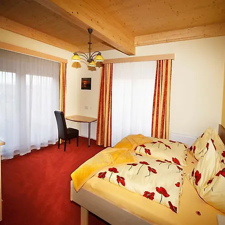 Garni Zerza 3* Tröpolach