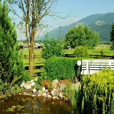 Hotel Garni Zerza 3*