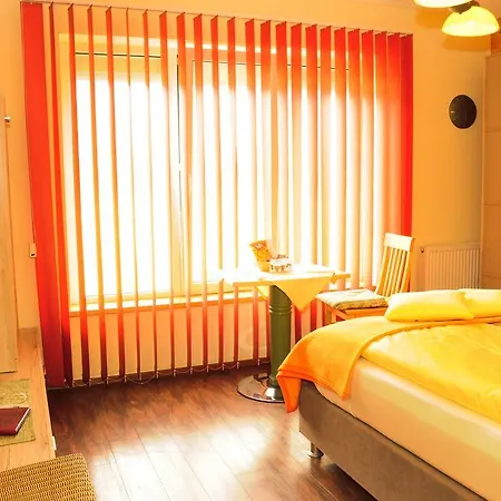 Garni Zerza Hotel