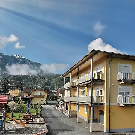 Hotel Garni Zerza 3*