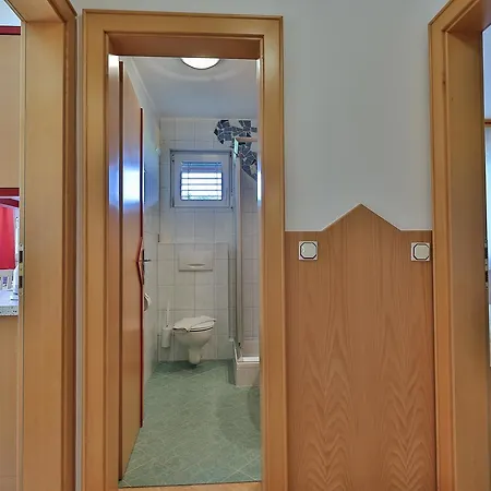 Garni Zerza Tröpolach