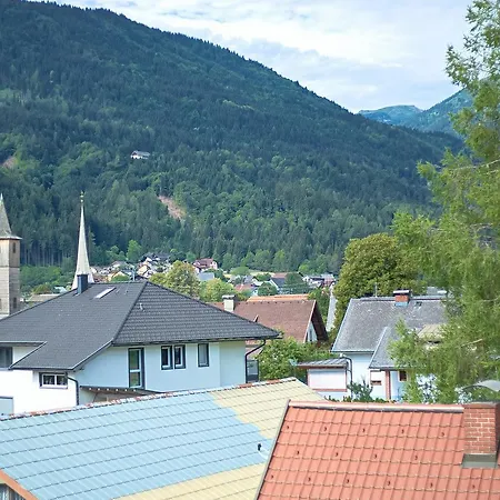 Garni Zerza טרופולאך