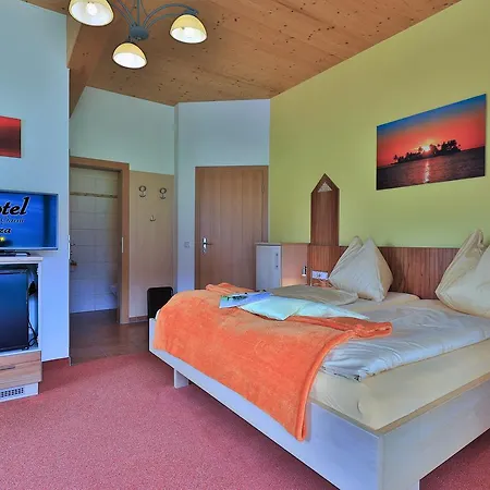 Garni Zerza Hotel Tropolach