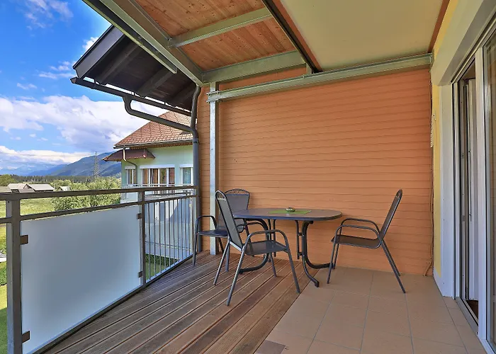 فندق Garni Zerza