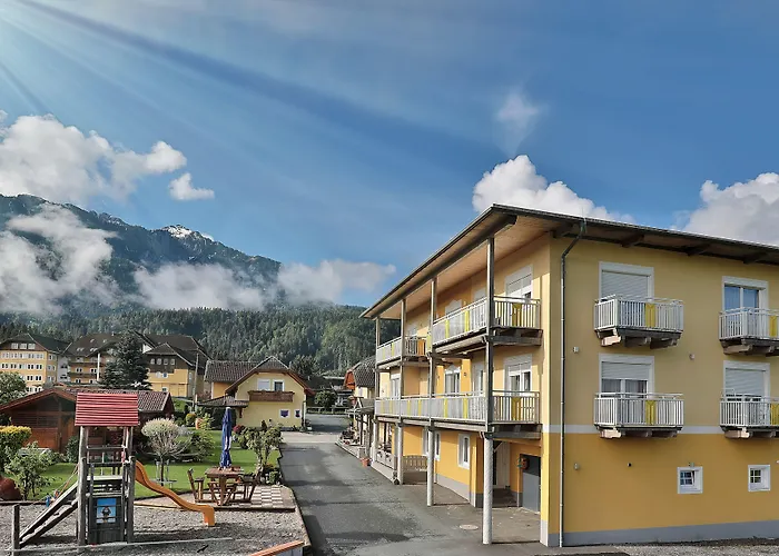 Garni Zerza Tropolach