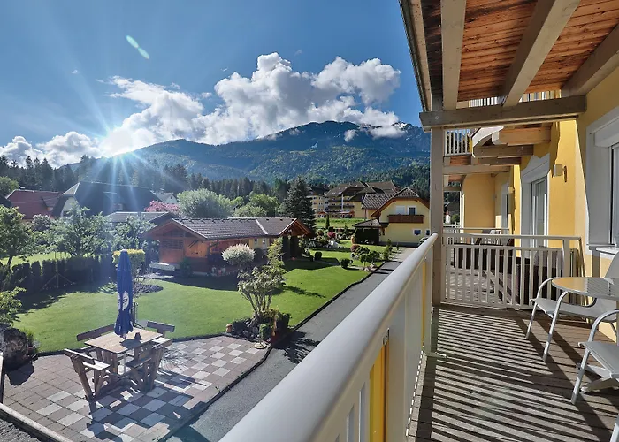 Garni Zerza Hotel Tröpolach