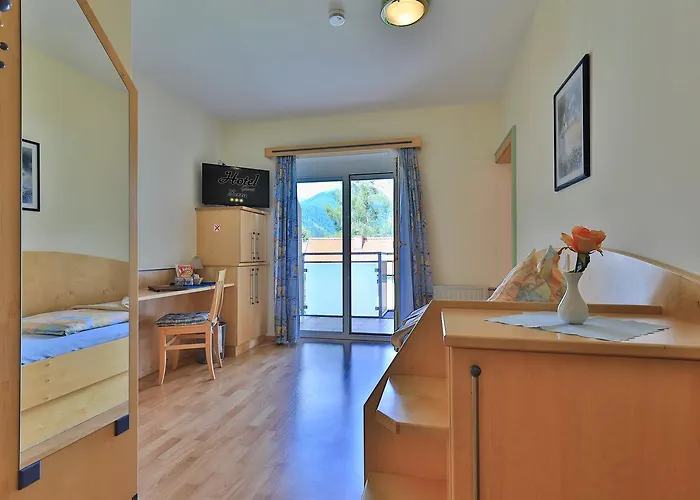 Garni Zerza 3* Tröpolach